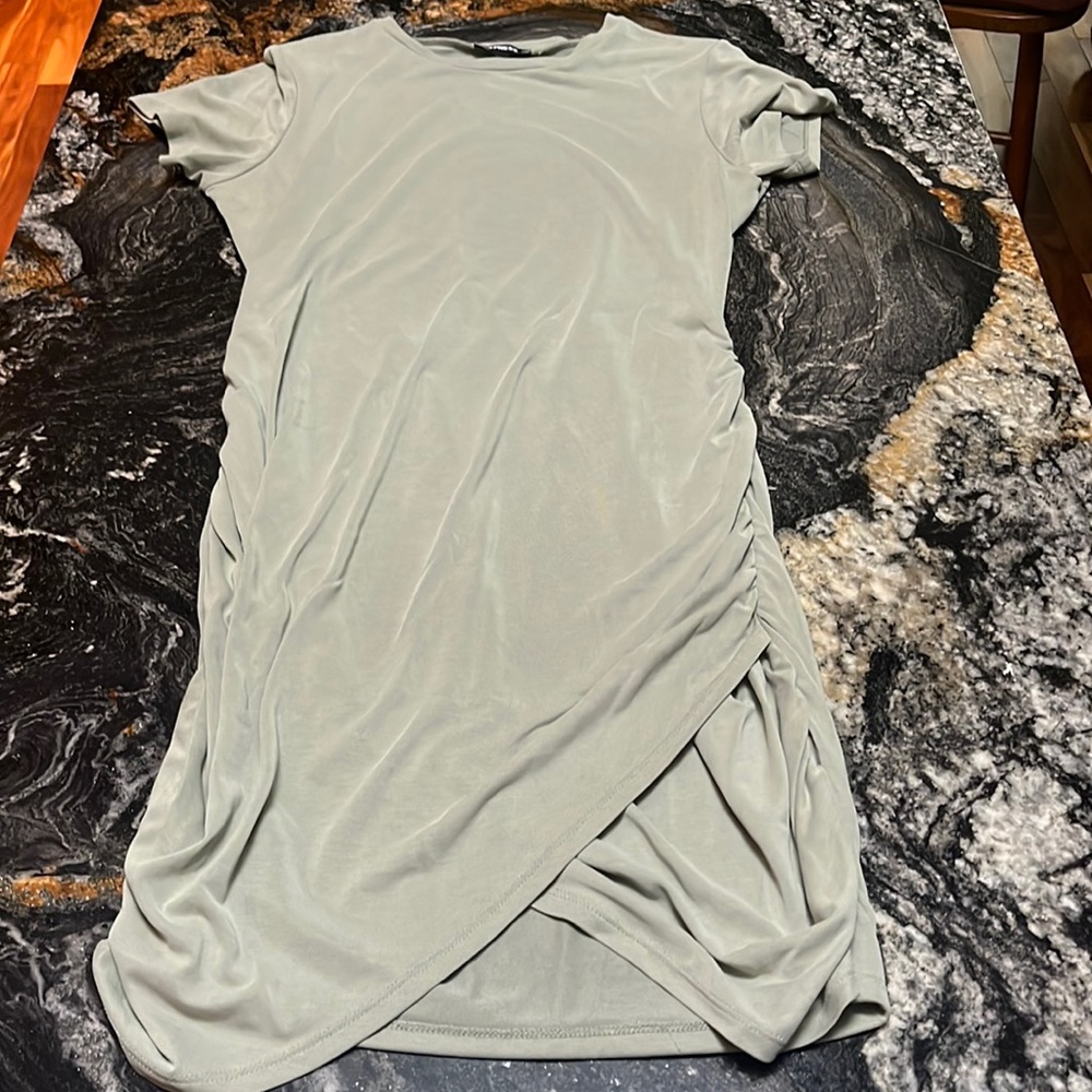 Express Mini dress, green, scrunched on the sides